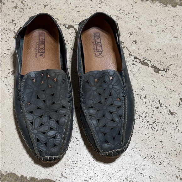 PIKOLINOS Shoes - Pikolinos cutout shoes Size 38 (8 Woman’s)